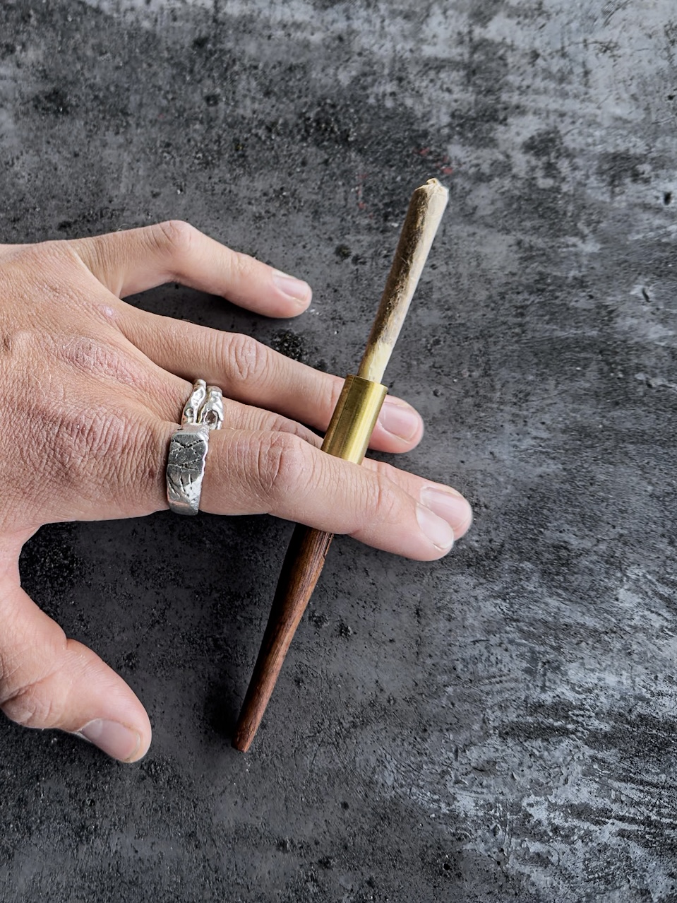 BIG Saubi Cigarette Holder