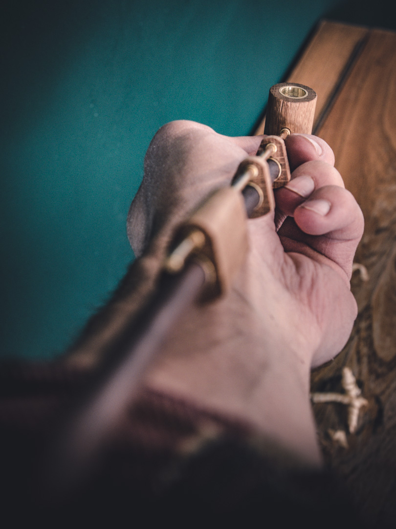 Handcrafted Sibsy style pipe in oak, walnut and brass with double carbon filtration