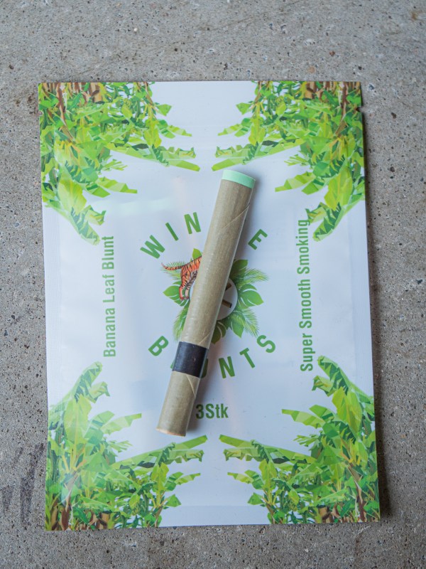 Winnie Blunts: Banana/Rose/Tendu Leaves